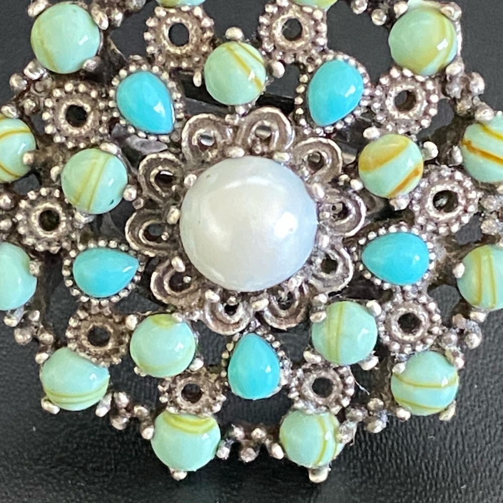 Lucky Brand Turquoise, green stone and faux pearl ring Size 8 - Picture 2 of 6
